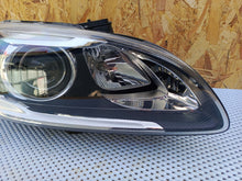 Load image into Gallery viewer, Frontscheinwerfer Volvo S60 V60 31420262 Bi-Xenon Rechts Scheinwerfer Headlight SCH6914635778sg