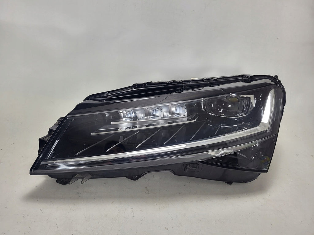 Frontscheinwerfer Skoda Superb III 3V1941015D LED Links Scheinwerfer Headlight