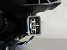 Laden Sie das Bild in den Galerie-Viewer, Frontscheinwerfer Toyota Auris 81110-02K60 LED Rechts Scheinwerfer Headlight