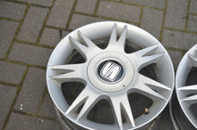 Laden Sie das Bild in den Galerie-Viewer, 4x Alufelge 15 Zoll 6.0" 5x100 43ET Seat Ibiza Polo Rim Wheel FEL4520043095zw