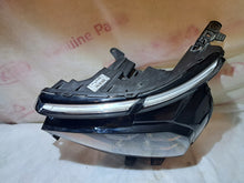 Laden Sie das Bild in den Galerie-Viewer, Frontscheinwerfer Citroën C4 III 73243669 LED Ein Satz Scheinwerfer Headlight