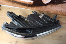 Load image into Gallery viewer, Frontscheinwerfer VW Passat B8 3G1941082P LED Rechts Scheinwerfer Headlight SCH8055259612av