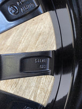 Laden Sie das Bild in den Galerie-Viewer, 1x Alufelge 17 Zoll 7.0&quot; 5x100 5JJ601025 Skoda Fabia Rapid Rim Wheel