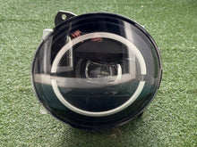 Laden Sie das Bild in den Galerie-Viewer, Frontscheinwerfer Mercedes-Benz W463 A4639061102 Links Scheinwerfer Headlight SCH5355261718xh