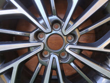 Load image into Gallery viewer, 1x Alufelge 18 Zoll 7.0" 5x114.3 51ET 52910-D7320 Hyundai Tucson Rim Wheel FEL9573040474bs