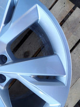 Laden Sie das Bild in den Galerie-Viewer, 1x Alufelge 20 Zoll 9.0" 5x112 89A601025L Audi E-Tron Rim Wheel FEL3664429146gh