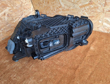 Laden Sie das Bild in den Galerie-Viewer, Frontscheinwerfer Mercedes-Benz W205 A2059066006 LED Rechts Headlight SCH2107380622xr