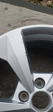 Load image into Gallery viewer, 1x Alufelge 18 Zoll 8.0" 5x112 46ET Glanz Silber 8Y0601025CP Audi A3 Rim Wheel FEL4184406116fw