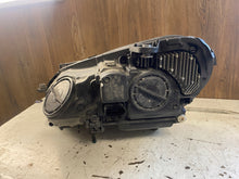 Laden Sie das Bild in den Galerie-Viewer, Frontscheinwerfer Mercedes-Benz W212 A2128205861 LED Rechts Headlight SCH4090051710rs