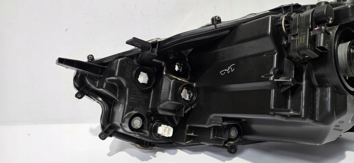 Frontscheinwerfer Toyota Yaris Rechts Scheinwerfer Headlight SCH2339797283za
