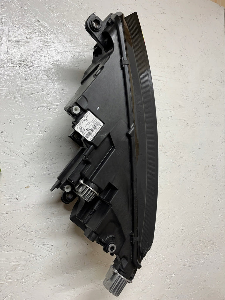 Frontscheinwerfer Skoda Octavia IV 5E4941016A LED Rechts Scheinwerfer Headlight SCH7791883383pg