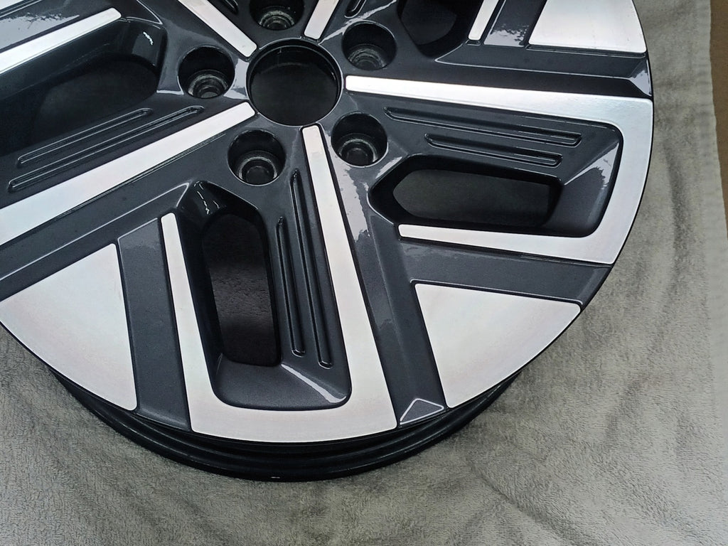 1x Alufelge 17 Zoll 7.0" 5x114.3 50ET 52910-DD100 Hyundai Kona Rim Wheel FEL6230402682rg
