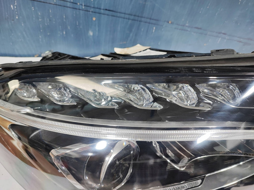 Frontscheinwerfer Mercedes-Benz W205 A2059062604 LED Rechts Headlight SCH8010020099oe
