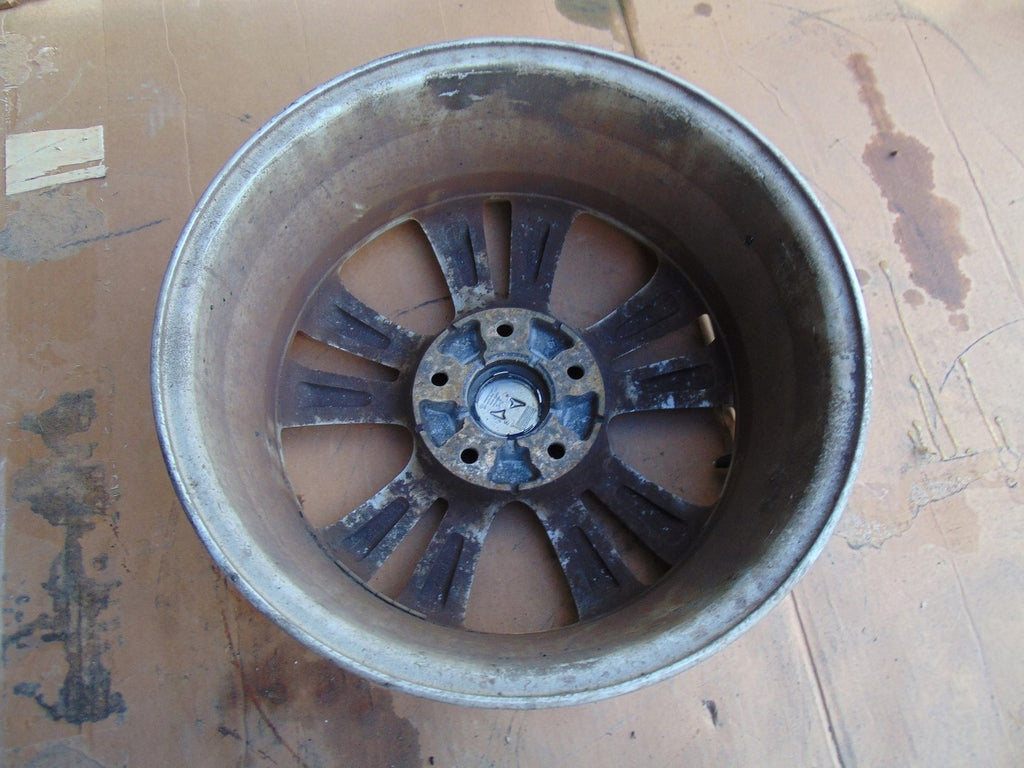 1x Alufelge 16 Zoll 6.5" 5x114.3 45ET Silber PZ474-E067D-Z Toyota Auris