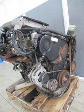 Load image into Gallery viewer, Motor Toyota I 1CD-FTV 2.0 116PS 217TKm 2000 Diesel Engine Komplett