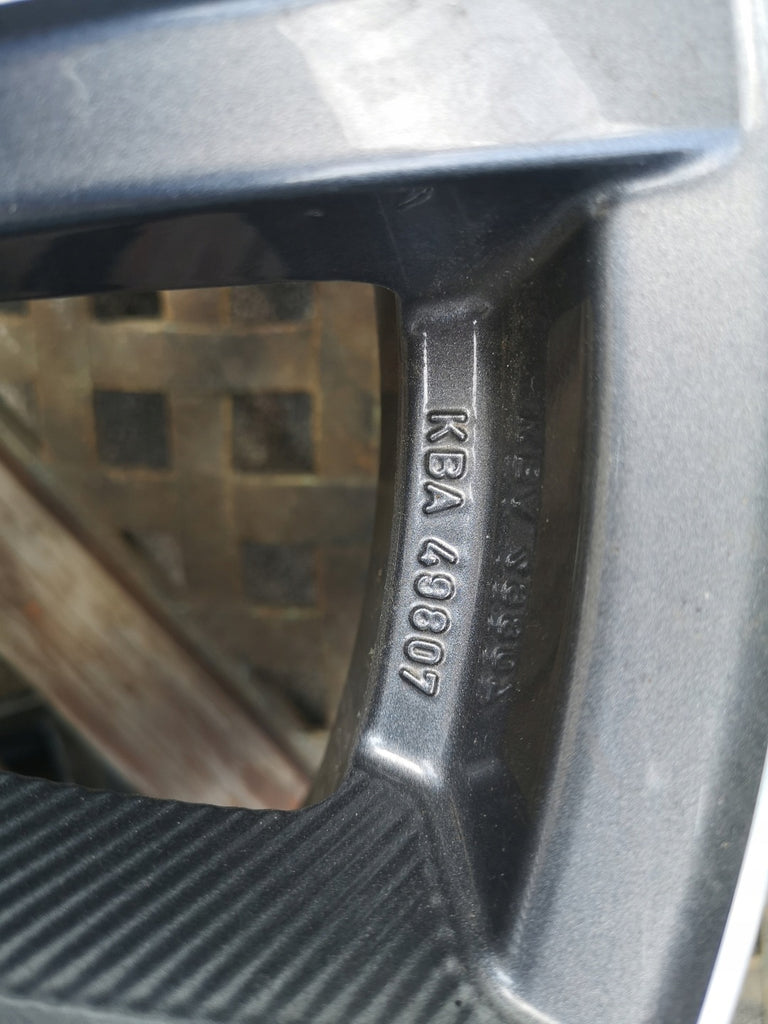 1x Alufelge 19 Zoll 7.0" 5x114.3 40ET KE409-4E400 Nissan X-Trail Qashqai Kadjar