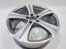 Laden Sie das Bild in den Galerie-Viewer, 1x Alufelge 18 Zoll 8.0&quot; 5x112 43ET A2134011400 Mercedes-Benz W213 Rim Wheel