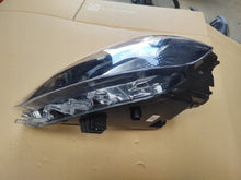 Load image into Gallery viewer, Frontscheinwerfer Hyundai I10 III 92101-K7000 92101-K75002019 LED Links