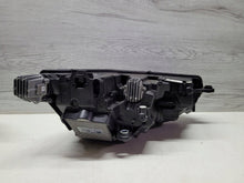 Laden Sie das Bild in den Galerie-Viewer, Frontscheinwerfer Skoda Octavia IV 5E4941015A Rechts Scheinwerfer Headlight SCH9375080482ho