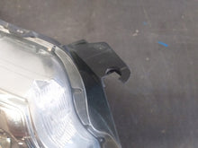 Load image into Gallery viewer, Frontscheinwerfer Toyota Yaris Rechts Scheinwerfer Headlight