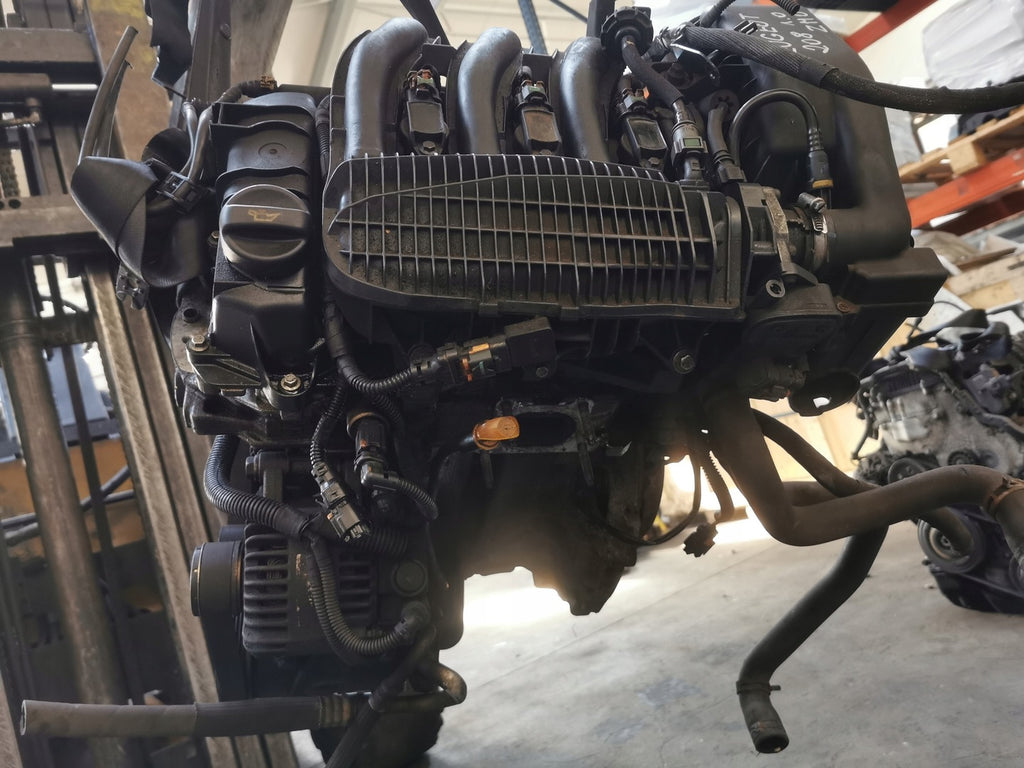 Motor Peugeot 208 I ZM01 1.0 VTI 68PS 50kW Benzin Engine Komplett