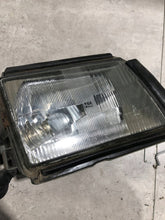 Laden Sie das Bild in den Galerie-Viewer, Frontscheinwerfer Mercedes-Benz C126 Rechts Scheinwerfer Headlight SCH6022795073nc