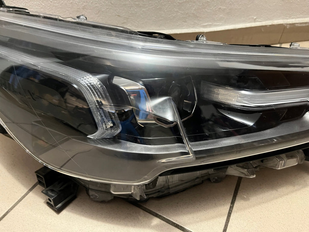Frontscheinwerfer Toyota Hilux VIII 1EJ-923364 Rechts Scheinwerfer Headlight