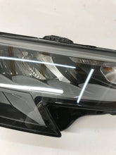 Laden Sie das Bild in den Galerie-Viewer, Frontscheinwerfer Audi A3 8V0941012C Rechts Scheinwerfer Headlight SCH2443859599eg