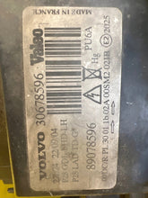 Laden Sie das Bild in den Galerie-Viewer, Frontscheinwerfer Volvo Xc90 30678596 Xenon Ein Stück (Rechts oder Links)