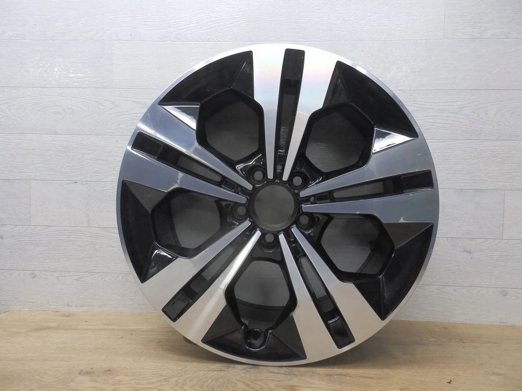 1x Alufelge 18 Zoll 7.5" 5x112 53ET Glanz Schwarz A2474012900 Mercedes-Benz Glb