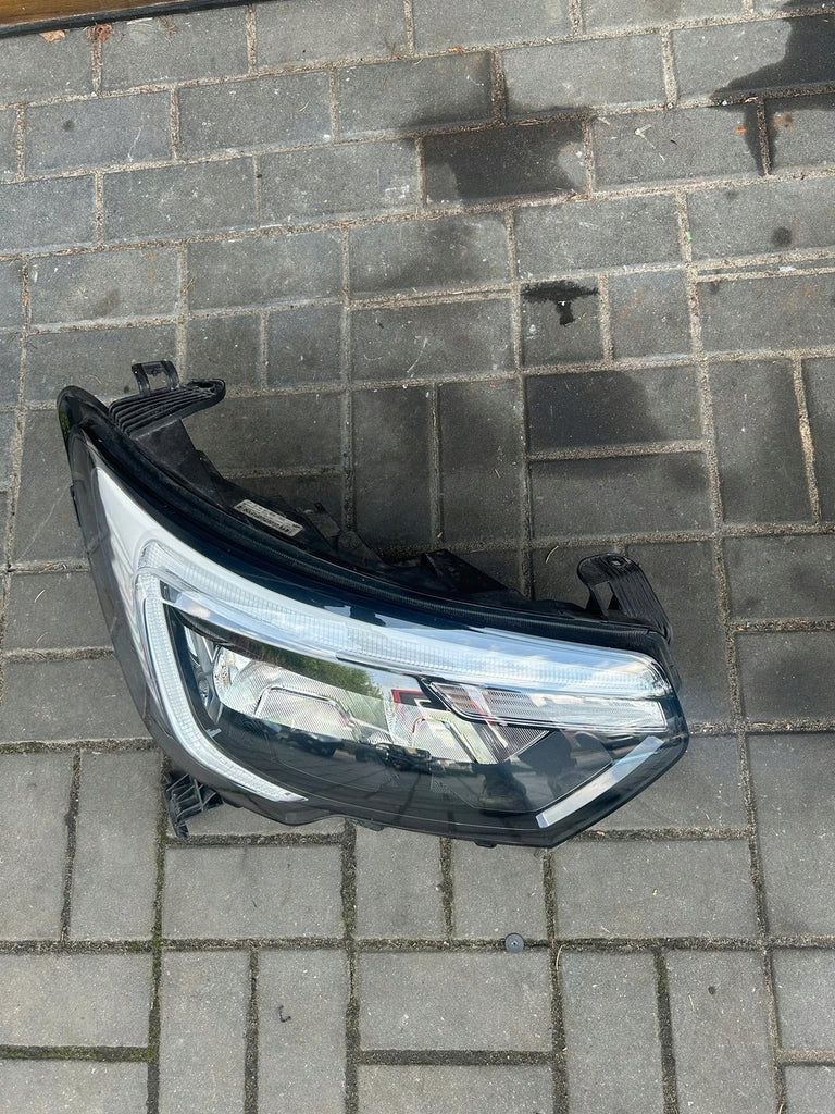 Frontscheinwerfer Renault Master 260105567R LED Ein Stück (Rechts oder Links) SCH3902068920yf