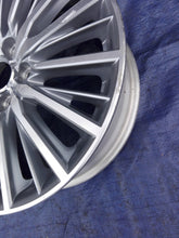 Laden Sie das Bild in den Galerie-Viewer, 1x Alufelge 18 Zoll 7.0&quot; 5x114.3 38ET Mitsubishi Outlander Rim Wheel
