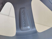 Load image into Gallery viewer, 1x Alufelge 15 Zoll 426110D610 Toyota Yaris Rim Wheel FEL7466188038jo