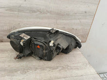 Laden Sie das Bild in den Galerie-Viewer, Frontscheinwerfer Seat Toledo III 1P1941007A LED Ein Stück (Rechts oder Links)