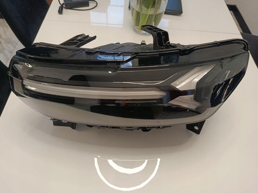 Frontscheinwerfer Dacia Duster 260603515R LED Links Scheinwerfer Headlight