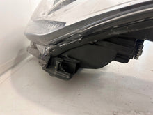 Laden Sie das Bild in den Galerie-Viewer, Frontscheinwerfer Toyota C-Hr 212435749 Links Scheinwerfer Headlight SCH5443641114tn