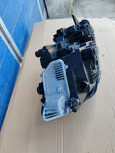 Laden Sie das Bild in den Galerie-Viewer, Frontscheinwerfer VW Caddy IV 2K8941035 85122000 Links Scheinwerfer Headlight SCH2784399194zo