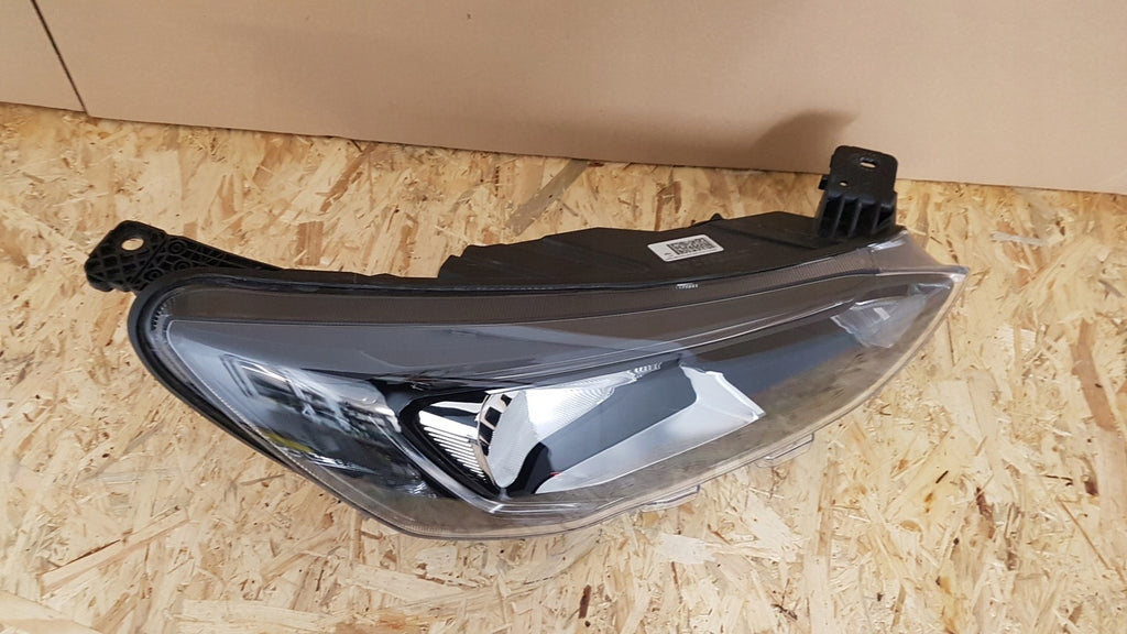 Frontscheinwerfer Ford Focus MX7B-13E014-CC LED Rechts Scheinwerfer Headlight