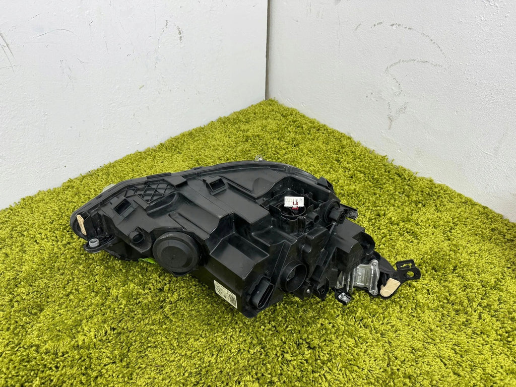 Frontscheinwerfer VW Golf VIII 5H1941005B LED Ein Stück (Rechts oder Links) SCH9858155487xn