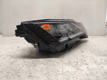 Load image into Gallery viewer, Frontscheinwerfer Skoda Octavia I 5E4941010 Full LED Rechts Headlight SCH3735844036mn