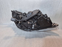 Laden Sie das Bild in den Galerie-Viewer, Frontscheinwerfer Volvo V60 S60 31420673 Xenon Links Scheinwerfer Headlight SCH9531147644hy