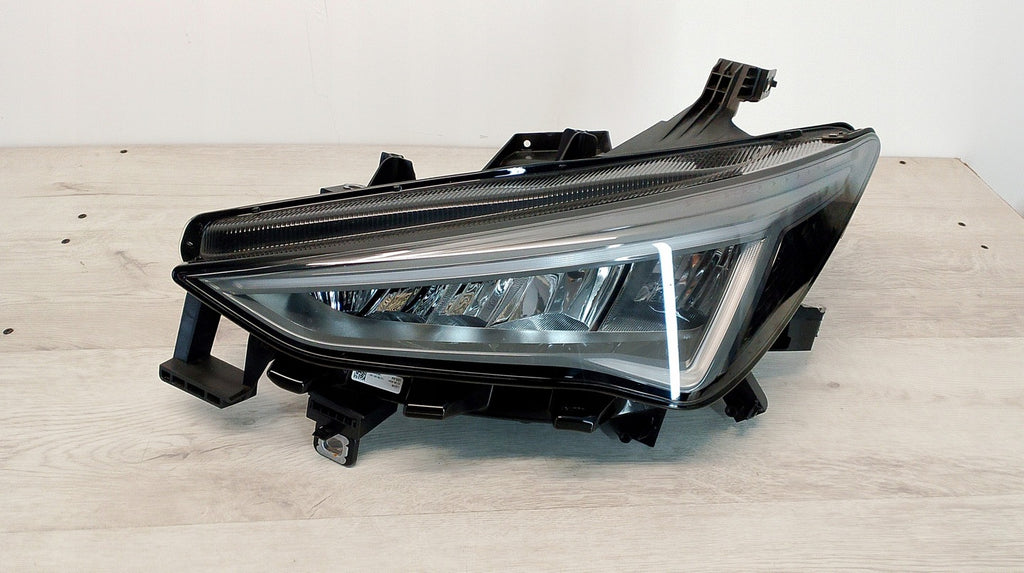 Frontscheinwerfer Cupra Born 10F941007K Full LED Links Scheinwerfer Headlight