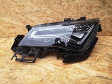 Laden Sie das Bild in den Galerie-Viewer, Frontscheinwerfer Seat Ateca 576941007D Links Scheinwerfer Headlight