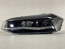 Laden Sie das Bild in den Galerie-Viewer, Frontscheinwerfer VW Polo 2G1941035B 90100101 FULL LED Links Headlight