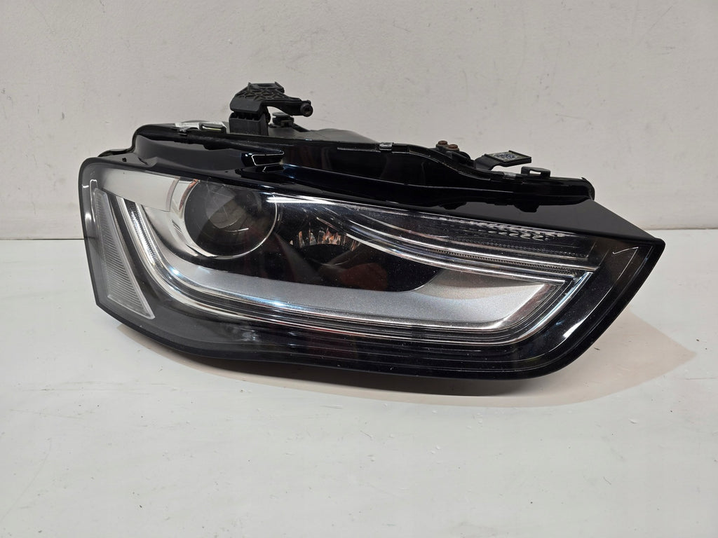 Frontscheinwerfer Audi A4 B8 8K0941032 Bi-Xenon Rechts Scheinwerfer Headlight