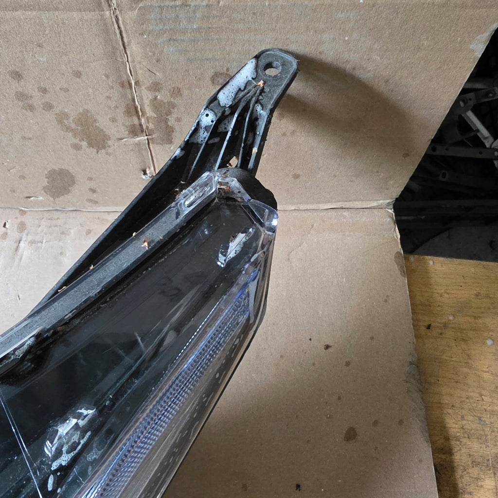 Frontscheinwerfer Toyota Corolla 81150-02L70 Links Scheinwerfer Headlight SCH8146838495kw