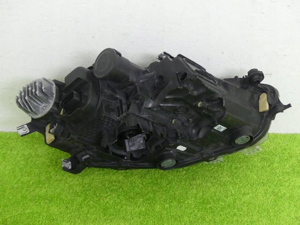 Frontscheinwerfer VW Polo 2G1941035M Links Scheinwerfer Headlight SCH9832395415nx