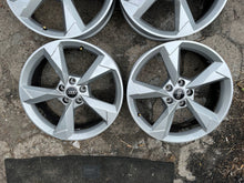 Load image into Gallery viewer, 1x Alufelge 19 Zoll 7.0" 5x110 43ET 83A601025N Audi Q3 Rim Wheel FEL1157495376zg
