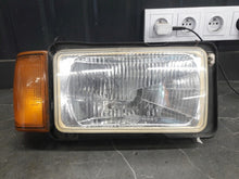 Laden Sie das Bild in den Galerie-Viewer, Frontscheinwerfer VW Jetta I 301-122930 Rechts Scheinwerfer Headlight SCH5830581413bx