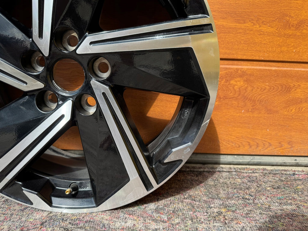 1x Alufelge 18 Zoll 7.0" 5x114.3 38ET Glanz Schwarz Mitsubishi Outlander Eclipse FEL3398408618to